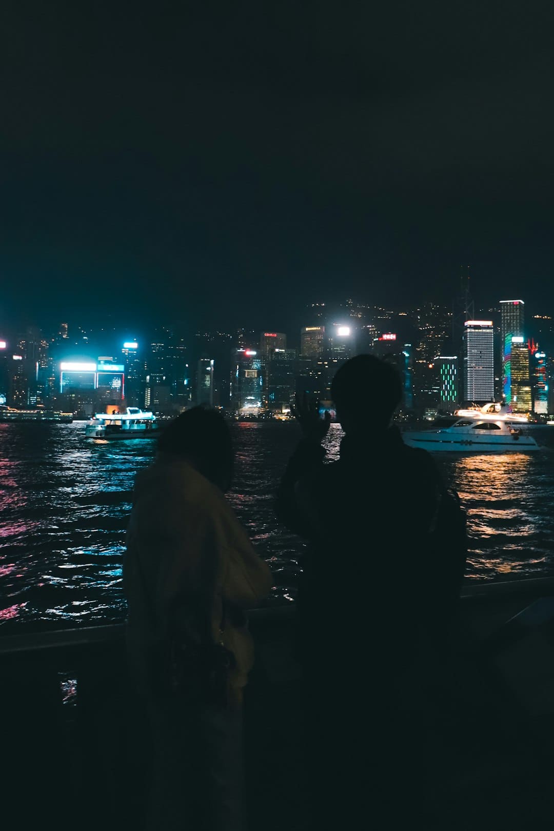 高口碑爱情电影《7天》让观众重新相信爱情 蒋奇明张艺凡解读浪漫设定的极致深情